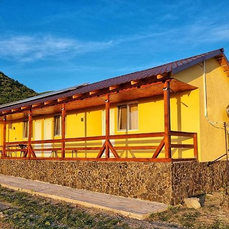Cabana Varad Coronini Moldova Veche Dış mekan fotoğraf