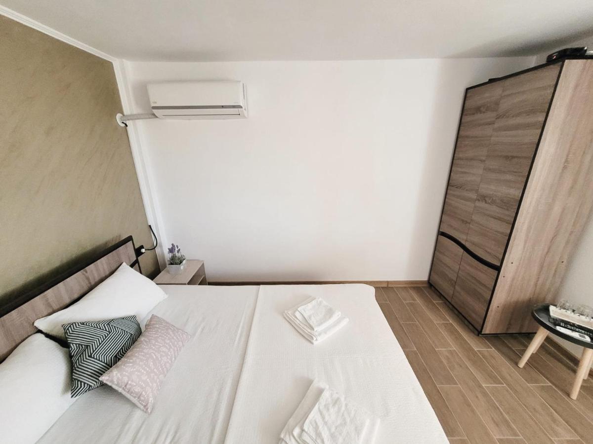 Cabana Varad Coronini Moldova Veche Dış mekan fotoğraf