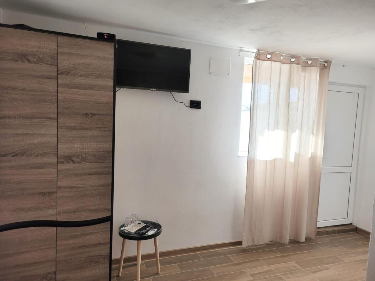 Cabana Varad Coronini Moldova Veche Dış mekan fotoğraf